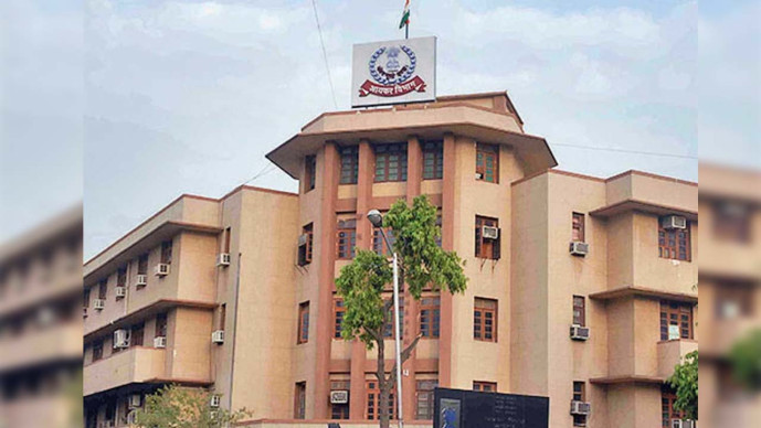 અમદાવાદમાં ટેક્સટાઈલ જુથ પર ઈન્કમ ટેકસના દરોડા